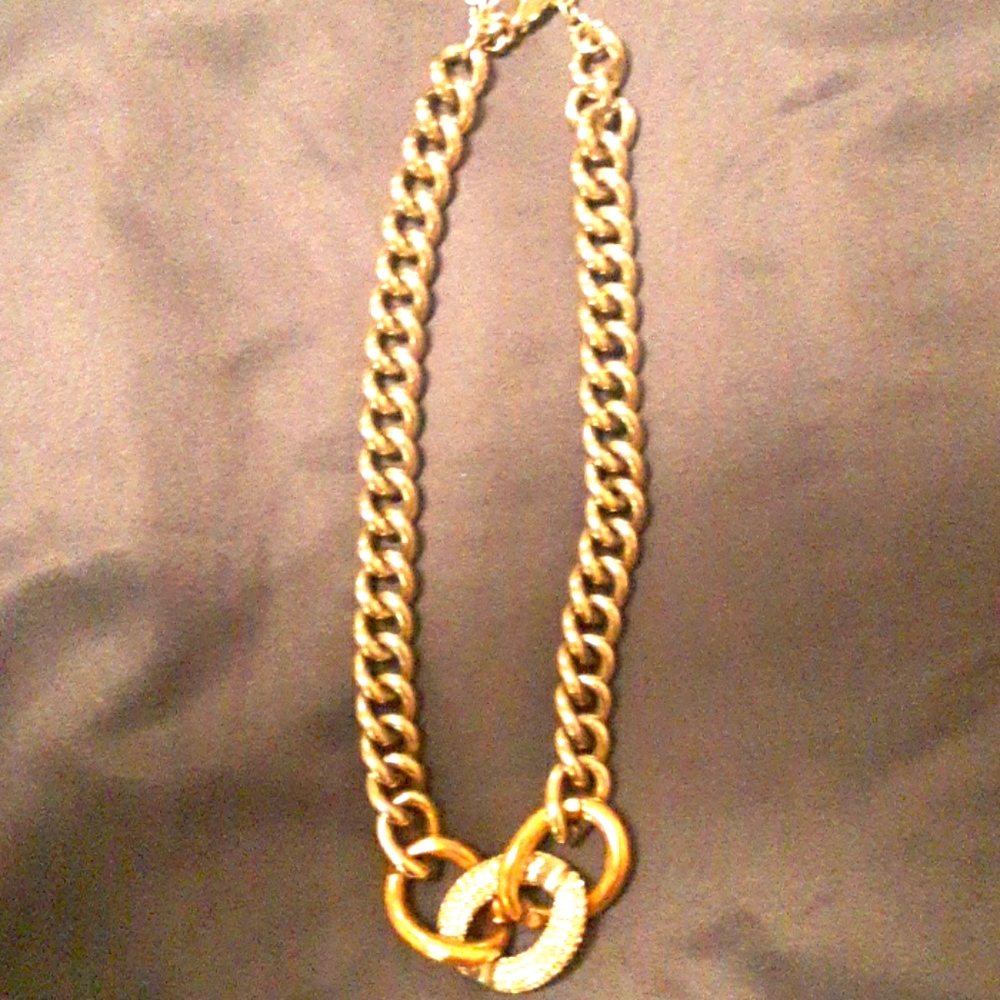 Choker necklace
